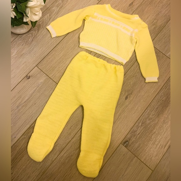 Vintage Yellow Sweater/Knit Footed Pants | Size 9-12 Mth | Unisex Baby Girl/Boy - Picture 1 of 9